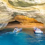 Manihi By Algarve Vacation Villa
